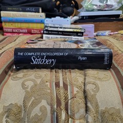 THE COMPLETE ENCYCLOPEDIA OF STITCHERY by Mildred Graves Ryan 1979 Spiral Cover