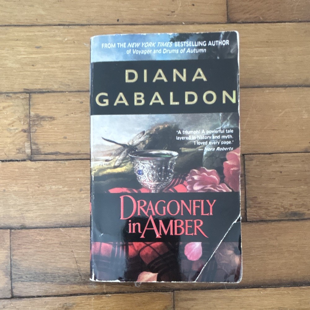 Diana Gabaldon Dragonfly in Amber Outlander Ser Paperback Romance