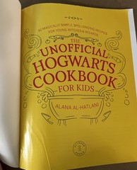 Unofficial Hogwarts Cookbook For Kids, 112 Pages, Softcover, A. Al-Hatlani, 2021