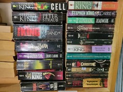 Lot of 10 Stephen King Paperback Books Random Mix HORROR Free Shipping
