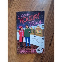 A Little Holiday Fling by Farah Heron Romance Holiday 368 Pages s30