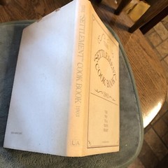 Settlement Cookbook 1903 Facsimile Hardback w/dustjacket. 190 pages Printed 1984