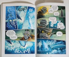 Kazu Kibuishi Amulet Books 1-8 Paperback Graphic Novel Box Set Graphix