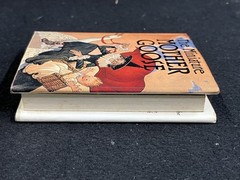 1992 A MINIATURE MOTHER GOOSE, RUNNING PRESS EDITION HARDCOVER DJ, 3.25″ X 2.75″