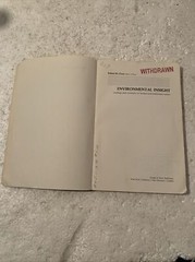 ENVIRONMENTAL INSIGHT;: READINGS AND COMMENT ON HUMAN AND By Robert M Chute 1971