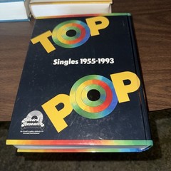 Joel Whitburn’s Top Pop Singles 1955-1993 Hardcover 896 Pages 7th Ed. Every Hit