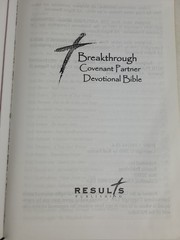Breakthrough Miracle Bible KJV King James Version Spiritual Rod Parsley 2000