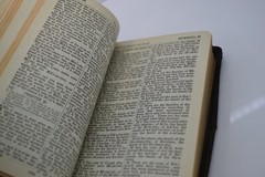 Vintage The Holy Bible Self-Pronouncing Edition National Bible Press Compact