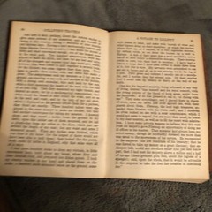 Gulliver’s Travels by D. Swift. Leather Hardback 1932. Binding Loose. 304 Pages