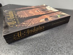 Al-Andalus: The Art of Islamic Spain Paperback Book by Jerrilynn D. Dodds