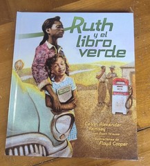 Ruth y el libro verde/ Ruth and the Green Book, Hardcover by Strauss, Gwen; R…