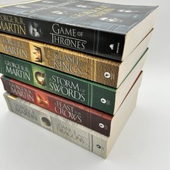 A Song of Ice and Fire (Game of Thrones) 1-5 Large Paperback Set