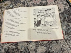 Vintage THREE FAMOUS STORIES Three Little Kittens Three Bears Three Pigs 1941
