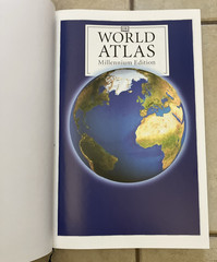 DK World Atlas Millennium Edition Large Hardcover Book, 18″× 11″× 1.5″ VERY GOOD
