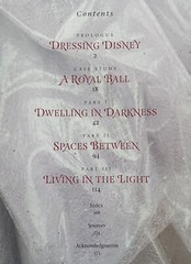 Disney Editions Deluxe Ser.: The Art of Disney Costuming : Heroes, Villains, and