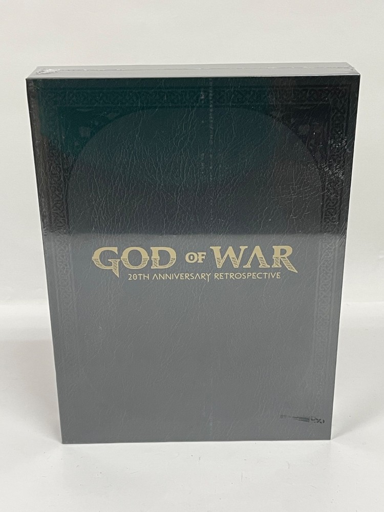 God of War 20th Anniversary Retrospective Full-Color Hardcover 2 Book Set Sealed