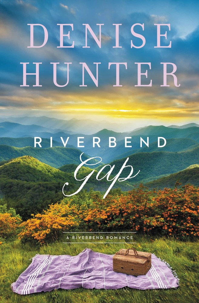 Riverbend Gap: A low-spice, small-town contemporary romance (A Riverbend Rom…