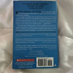 Mockingjay (Hunger Games, Book Three) Suzanne Collins PB 2014 Scholastic