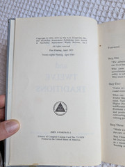 Alcoholics Anonymous 12 Steps and 12 Traditions Hardcover 1985 28th Printing