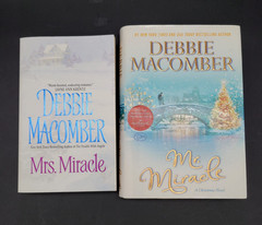 Lof of 11 Debbie Macomber Christmas Holiday Books Romance Multiple Titles HC PB
