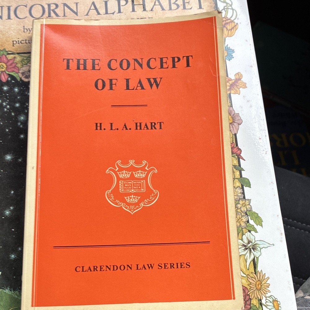 H. L. A. Hart The Concept of Law Clarendon Law Series Oxford PB 1961 Reprint