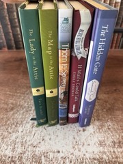 MYSTERY Guideposts And More Assorted Book Lot Of 5 (432)