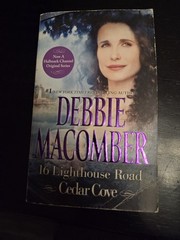 Debbie Macomber Lot 0f 10 Books And 13 Stories 3 Are 2-in-1 PB 5 Xmas Stories