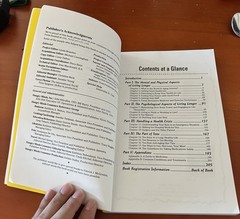 Book known for simplifying complex topics for a general audience.