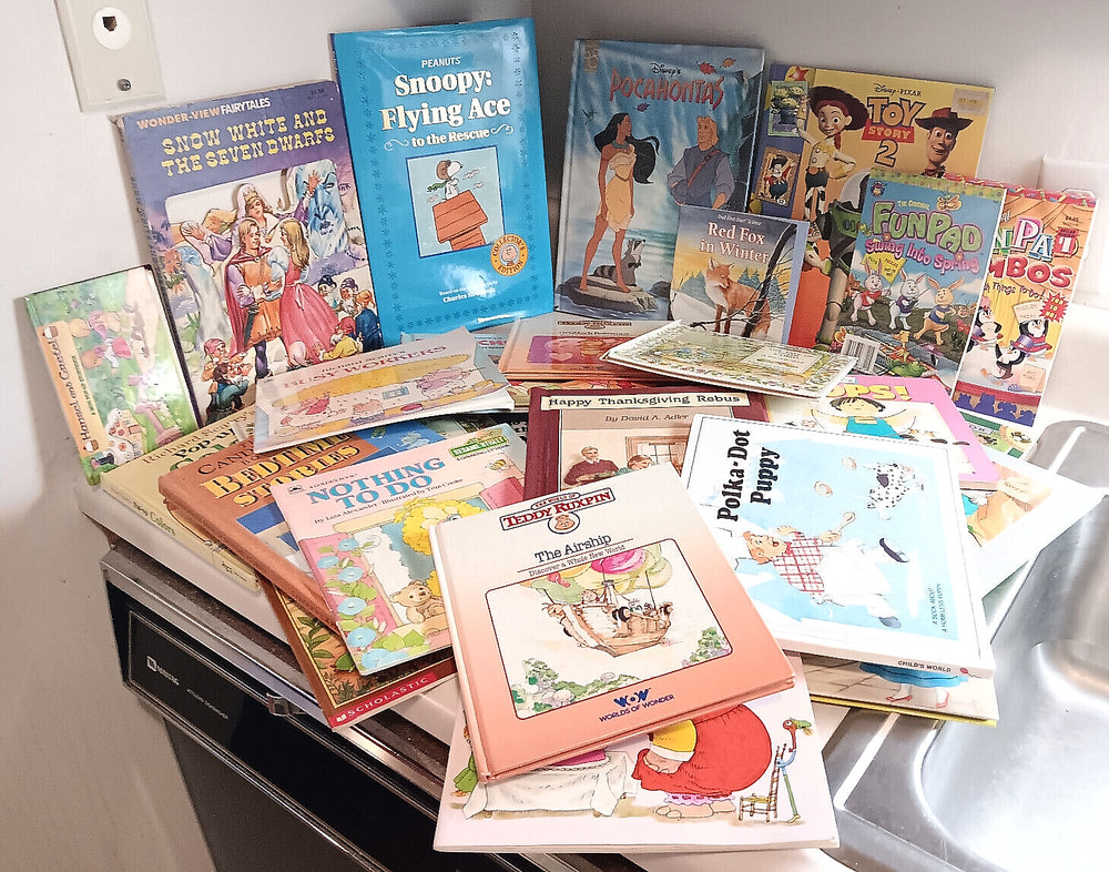 LOT OF 31 BOOKS FOR CHILDREN / KIDS / TODDLER / BABIES / PRESCHOOL / DAYCARE