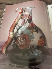 The Book of Beautiful BOTTLES Booklet Betsye Yates PLAID Inc 24 Pages Crafting