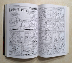 Harvey Comics Classics Volume 4: Baby Huey The Baby Giant Dark Horse Books 2008