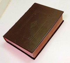 ANTIQUE DOUAY RHEIMS CATHOLIC VULGATE BIBLE; FINE BINDING FULL LEATHER [ca1943]