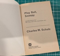 Play Ball, Snoopy (Coronet 1st, 1978) Charles M Schulz