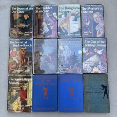 12 vintage Nancy Drew Mysteries (most with DJs) #1-6, 16, 26 + 1930s-1950s edit