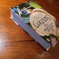 The Complete Encyclopedia of Stitchery by Mildred Graves Ryan Book Fast Free S&H