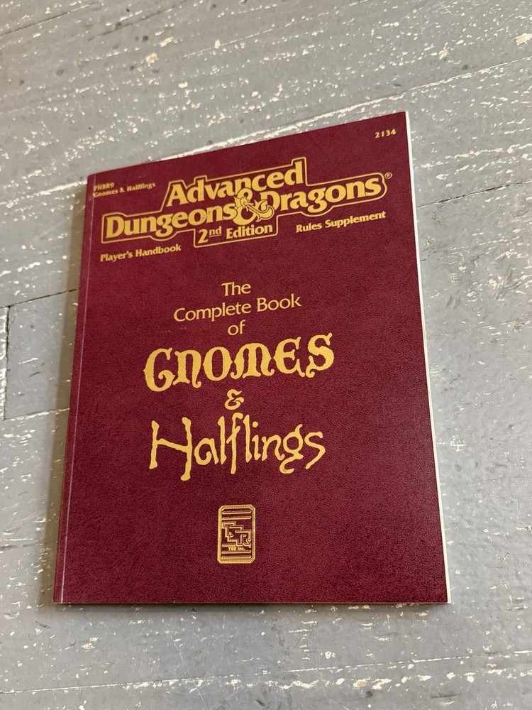 AD&D 2nd Ed Complete Book of Gnomes and Halflings (1st) MINT
