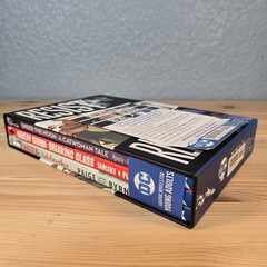 DC Graphic Novels for Young Adults Box Set 1 Resist. Revolt. Rebel. As New!