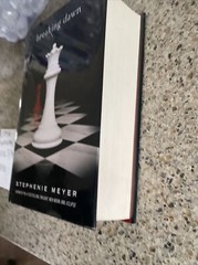 The Twilight Saga Ser.: Breaking Dawn by Stephenie Meyer (2008, Hardcover)