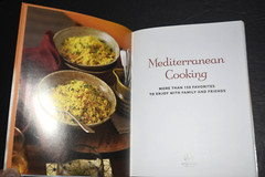 SOFT COVER BOOK, „MEDITERRANEAN COOKING,” 150+ Recipes, 367 Pages, New (c) 2010