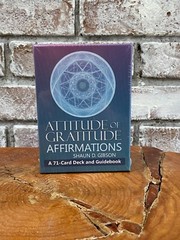 Gratitude Affirmations Daily Guidence 71 Card Deck & Guide Book