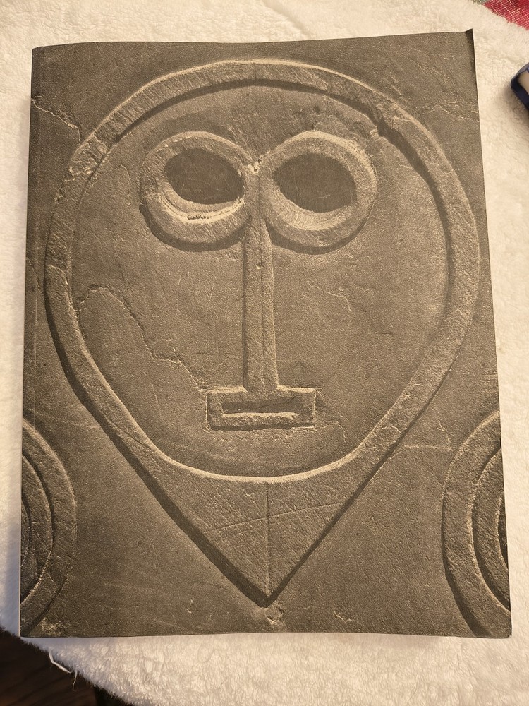 Graven Images: New England Stonecarving and Its Symbols 1650-1815 by Ludwig 1st