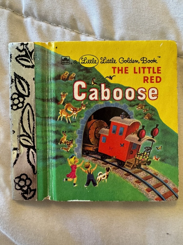 Vintage Hardee’s The Little Red Caboose Mini Book 2.75”