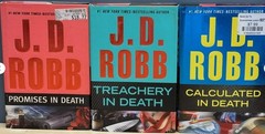 Lot of 45+ Mystery Romance Crime WOMEN FICTION Books J.D Robb Novels & Audiobook