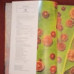 Rodale Successful Organic Gardening: Controlling Pests & Diseases HC Illus 1994