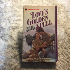 Love’s Golden Spell Willa Lambert 1983 Worldwide Library Corporate Romance Book