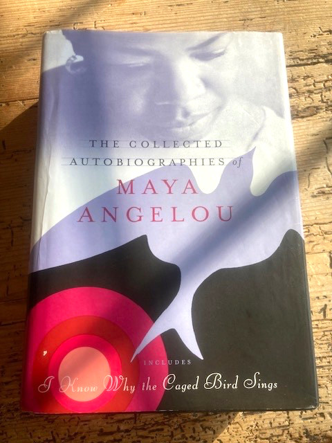 MAYA ANDELOU BOOK0THE COLLECTED AUTOBIOGRAPHIES-MODERN LIBRARY-1170 PAGES!-NICE