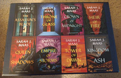 Throne of Glass Hardcover Box Set by Sarah J. Maas (2023, Hardcover)