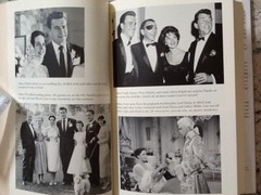 Robert Wagner SIGNED Autobio Movie TV Actor Natalie Stanwyck McQueen Hart HC/DJ